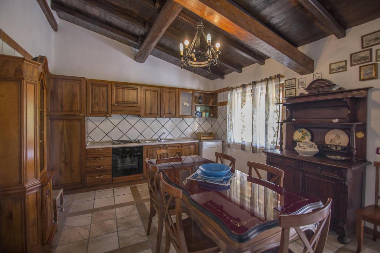 Campeggio Villaggio Sos Flores トルトリ エクステリア 写真